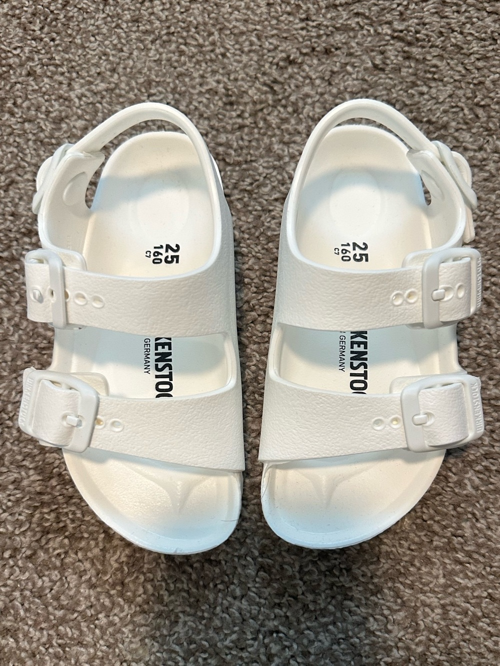 NWT Birkenstock Kids Milano EVA Sandals